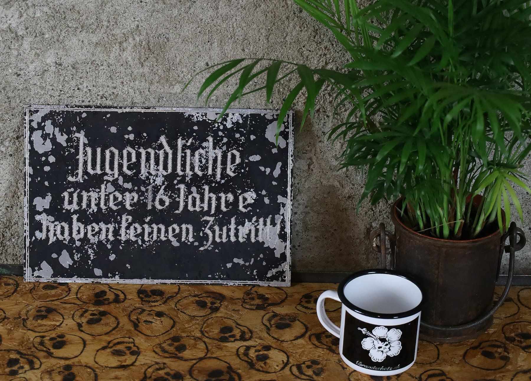 Insegne: Blechschild, Hinweisschild "Jugendliche unter 16" – Usato da Birrwil venduto da brandschatz_birrwil