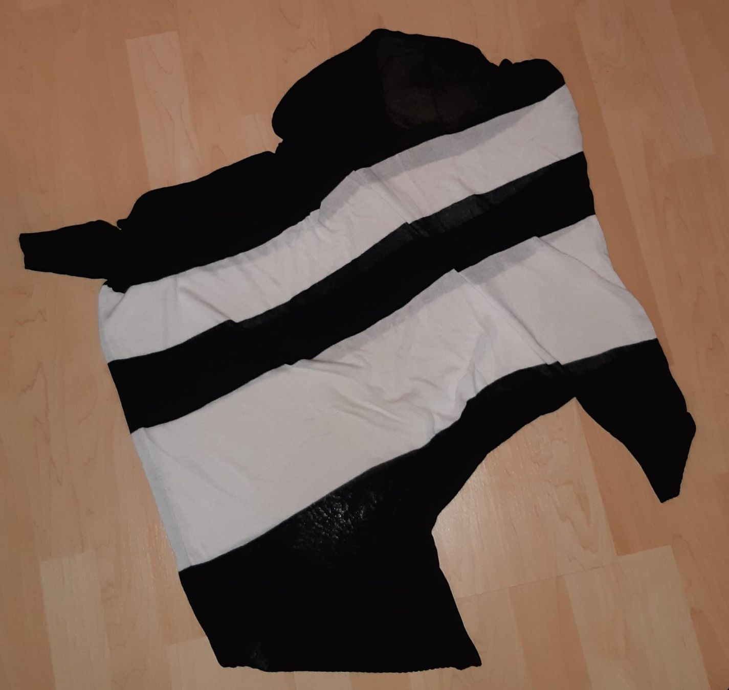 H&M Pullover & Sweatshirts: Damen Pulli. Gr. XS, Marke: H&M + D. SAMPLE – Gebraucht aus sachseln von soficool 4