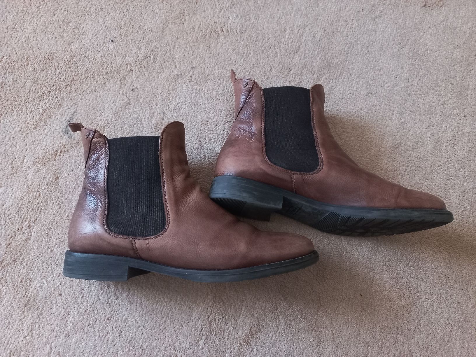 Scarpe da donna: Lederstiefel braun Gr. 37 – Usato da Maseltrangen venduto da pehatra