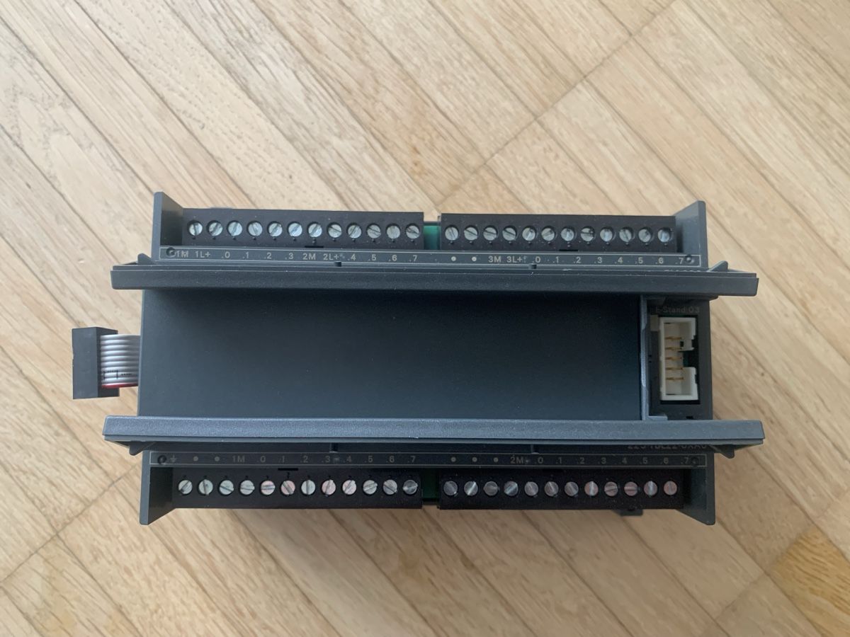 Siemens Componenti elettronici: Siemens SPS-Modul 6ES7 223-1BL22-0XA0 – Usato da Allschwil venduto da rom_s7dz 1