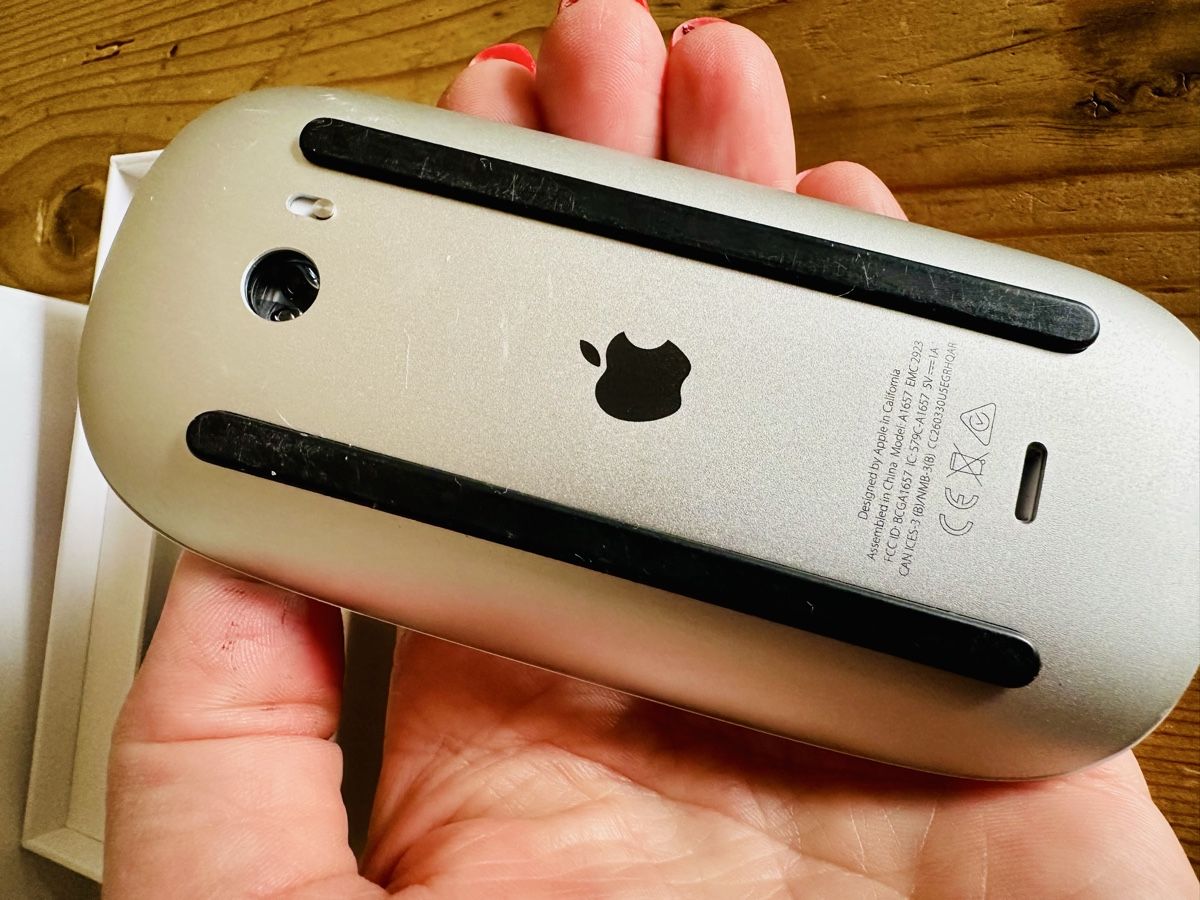 Apple Souris: Apple Magic Mouse 2 Modell A1657 guter Zustand – D'occasion à Eschenbach LU par Mauz77 3