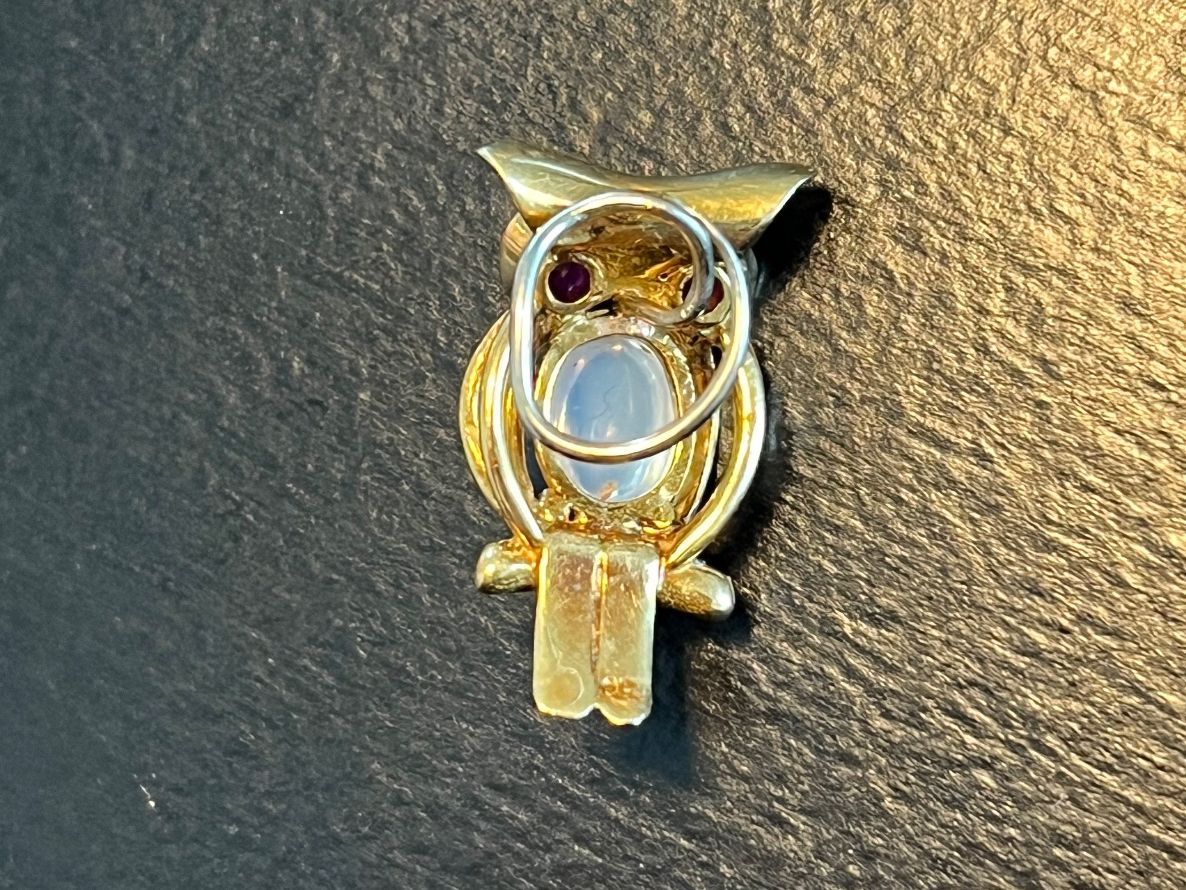 Broschen & Nadeln: Goldbrosche Eule 750 Gold – Gebraucht aus Ossingen von Silver-collector 1