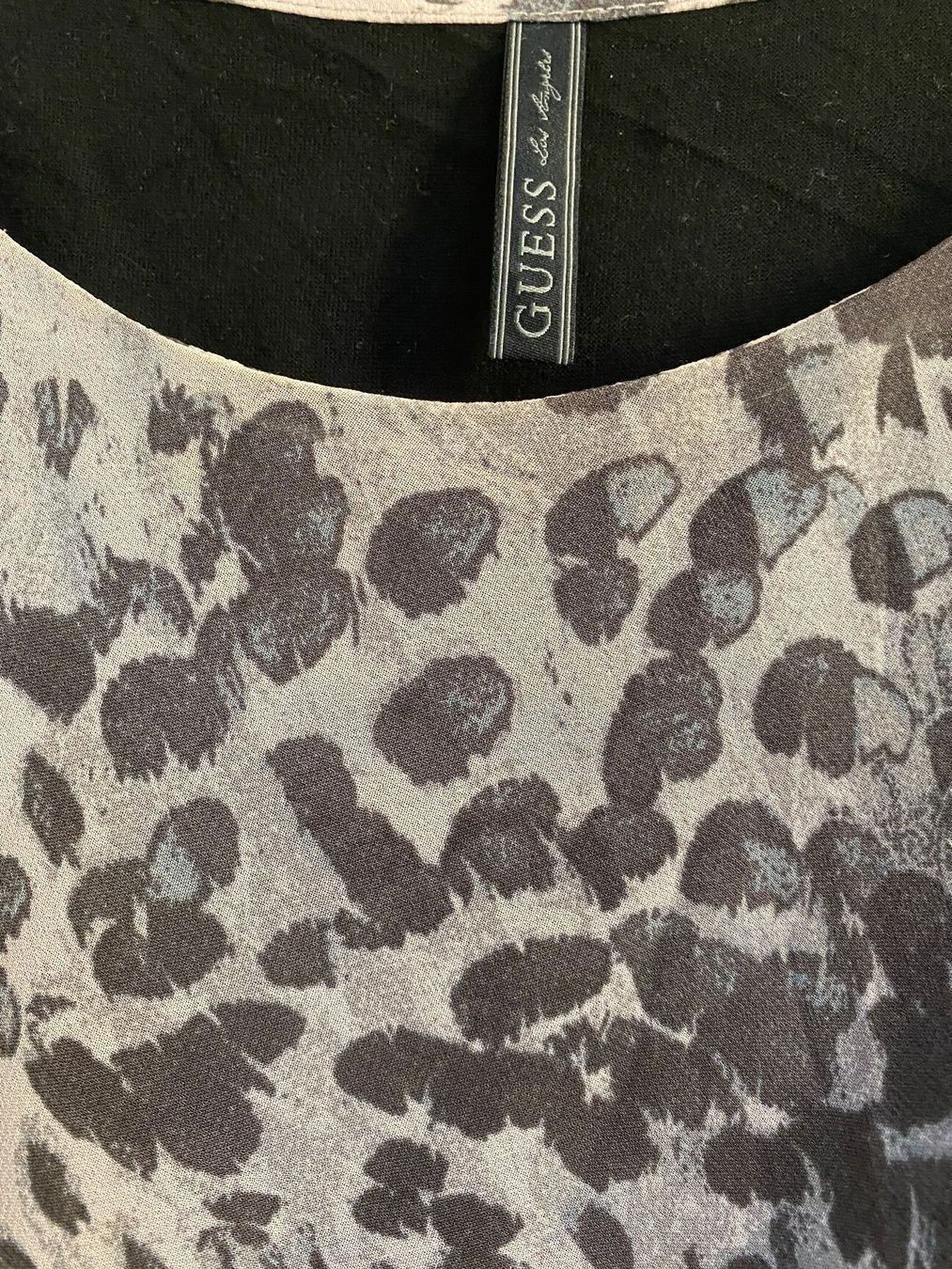 Guess Vestiti: Guess Jaguar Kleid, Einheitsgrösse (S/M) – Nuovo (secondo la descrizione) da Ruggell venduto da sam_ly9m 2