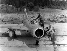 Propaganda Foto Mig-19 Farmer DDR auf Fotopapier