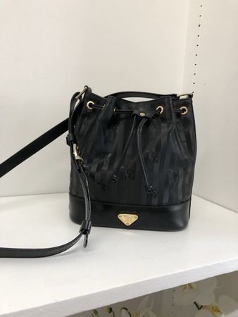 Maison Mollerus Beuteltasche SION