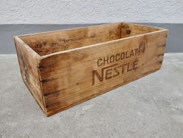alte Holzkiste Kiste CHOCOLAT NESTLÉ CAILLERS PETER KOHLER