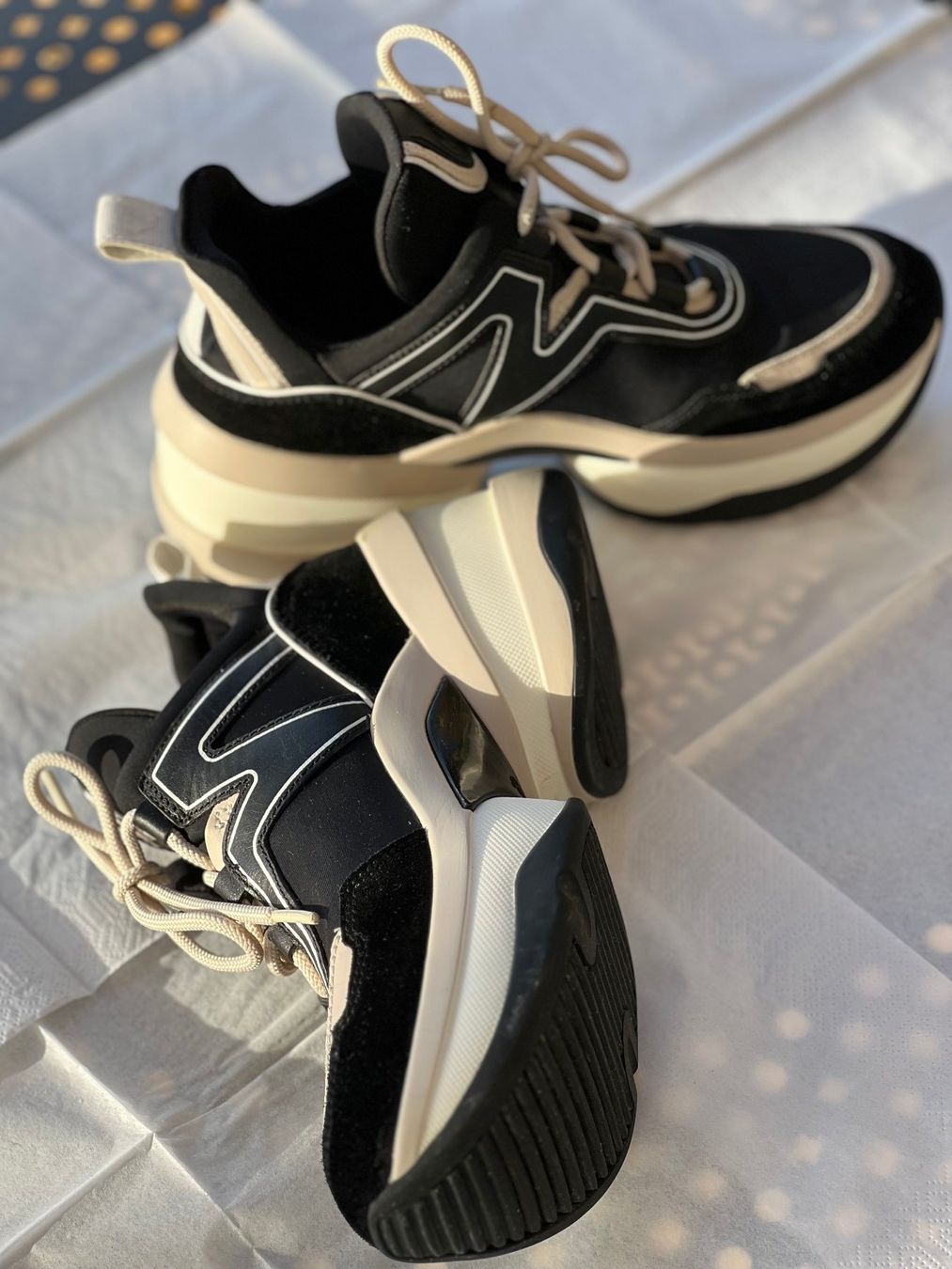 Michael Kors Scarpe da donna: Neuwertige Michael Kors Schuhe – Nuovo (secondo la descrizione) da Oberhofen Thun'see venduto da masterregula 2