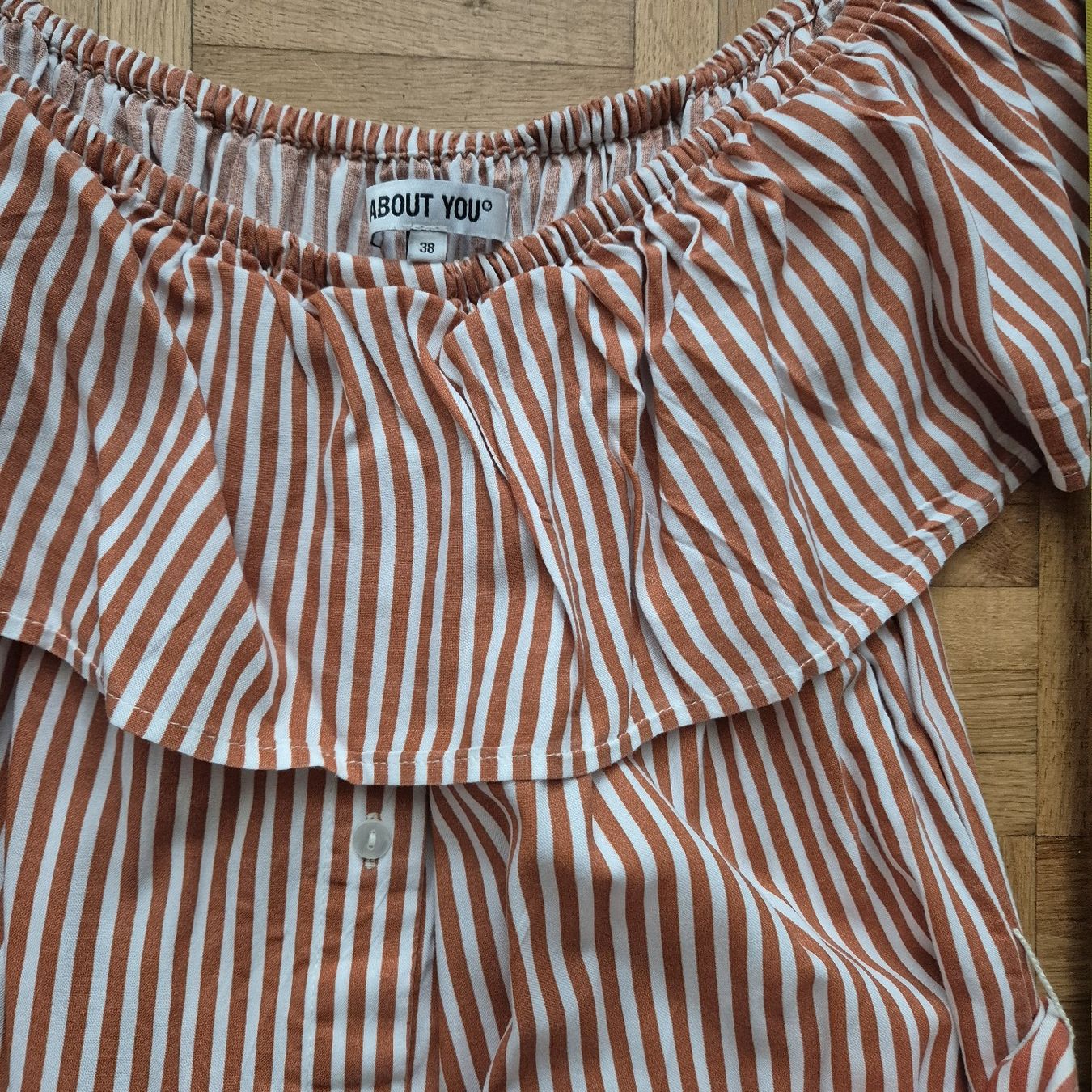 Vestiti: About you Kleid Gr 38, Viscose – Nuovo (secondo la descrizione) da Münchenstein venduto da yes_l59n 3