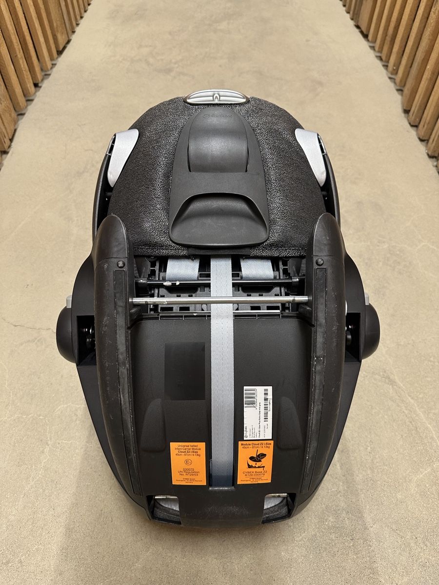 Cybex Auto-Kindersitze: Cybex Cloud Z i-Size Babyschale grau – Gebraucht aus St. Gallen von Lacsap88 2