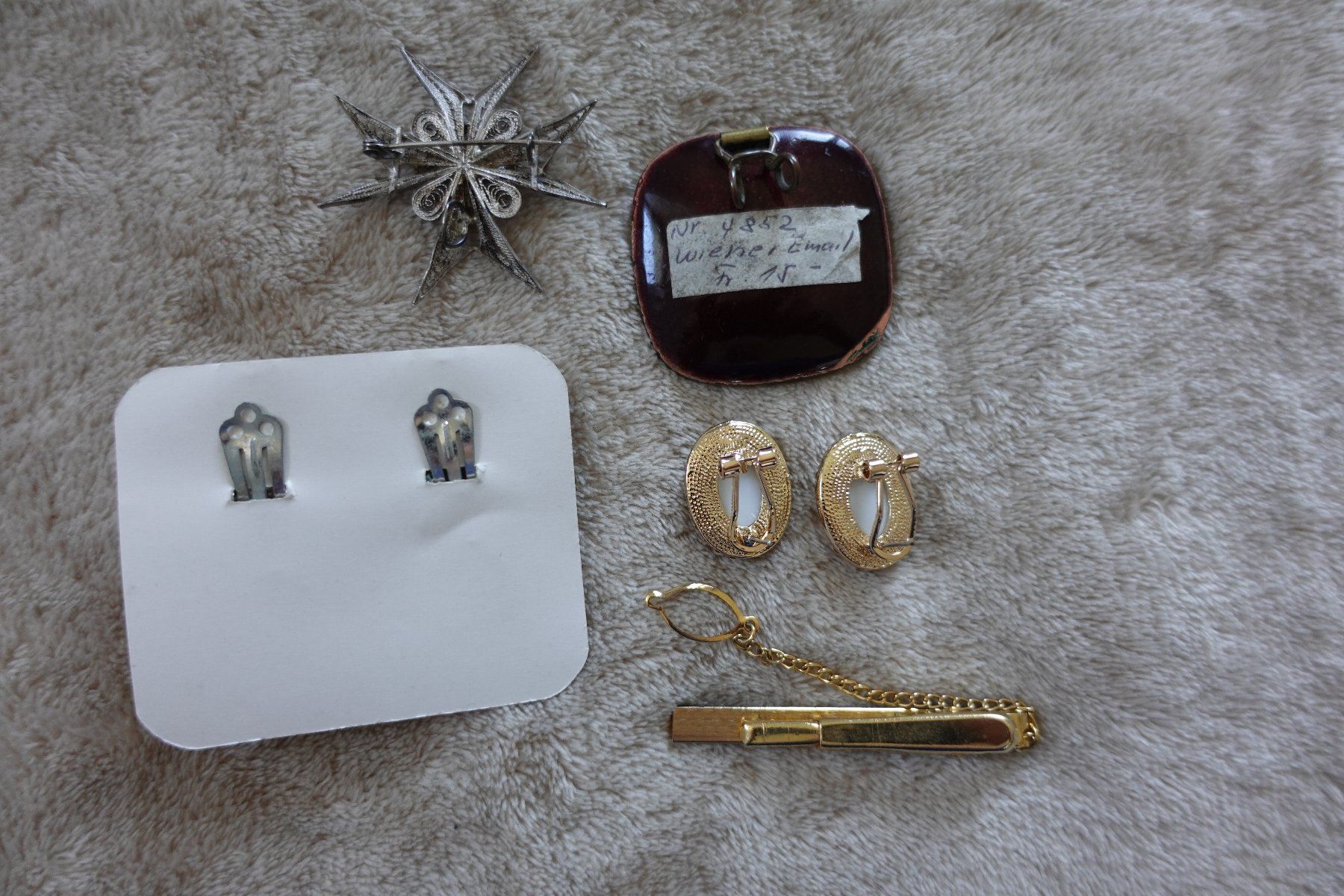 Altri gioielli: 1 schönes 29 teiliges Modeschmuck Set – Usato da rorschach venduto da Babsi64 2