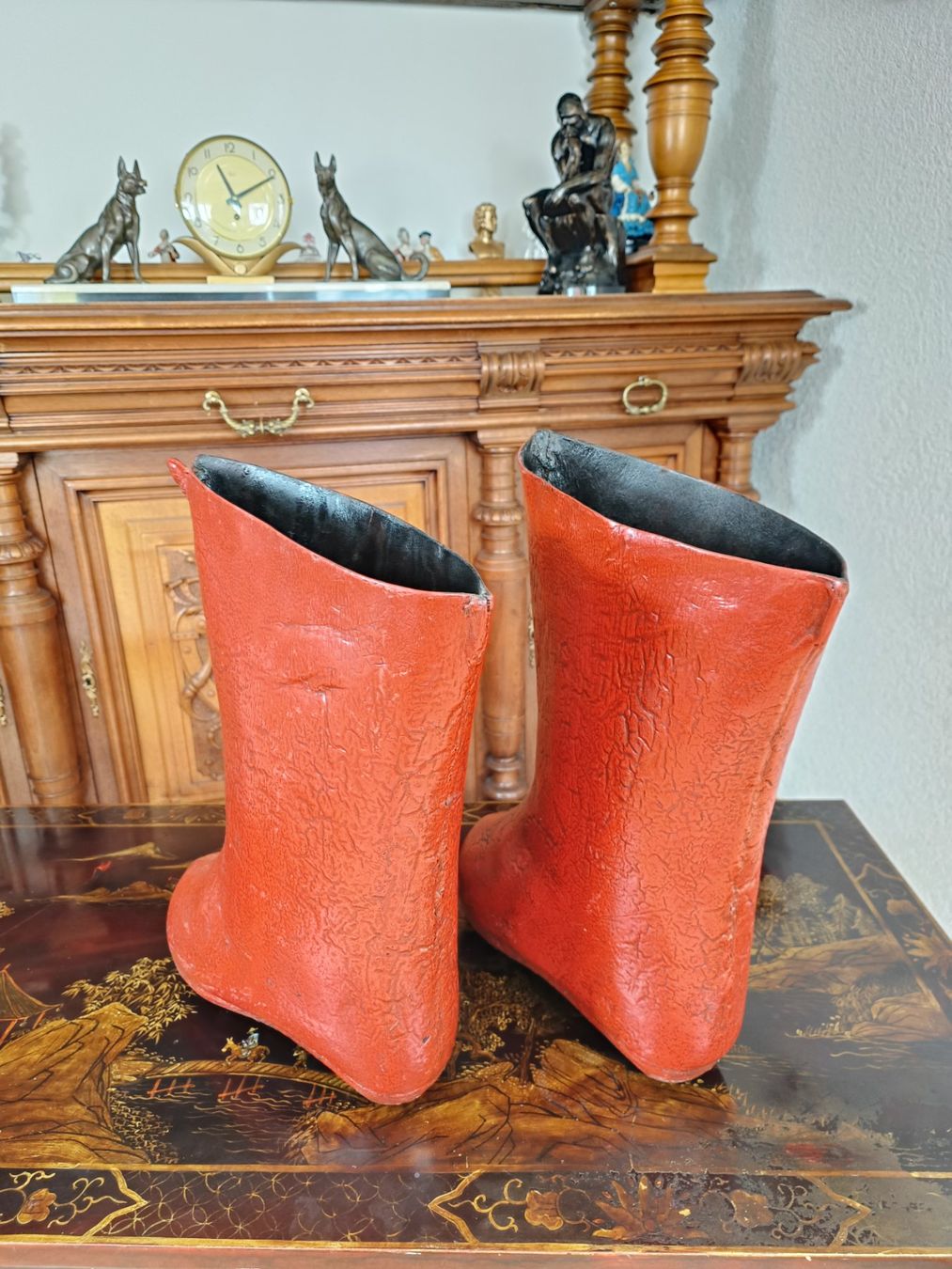 Alle Dekorationen: Chinesische Lackleder-Reisstiefel – Gebraucht aus Steffisburg von ZeitReise_ 1