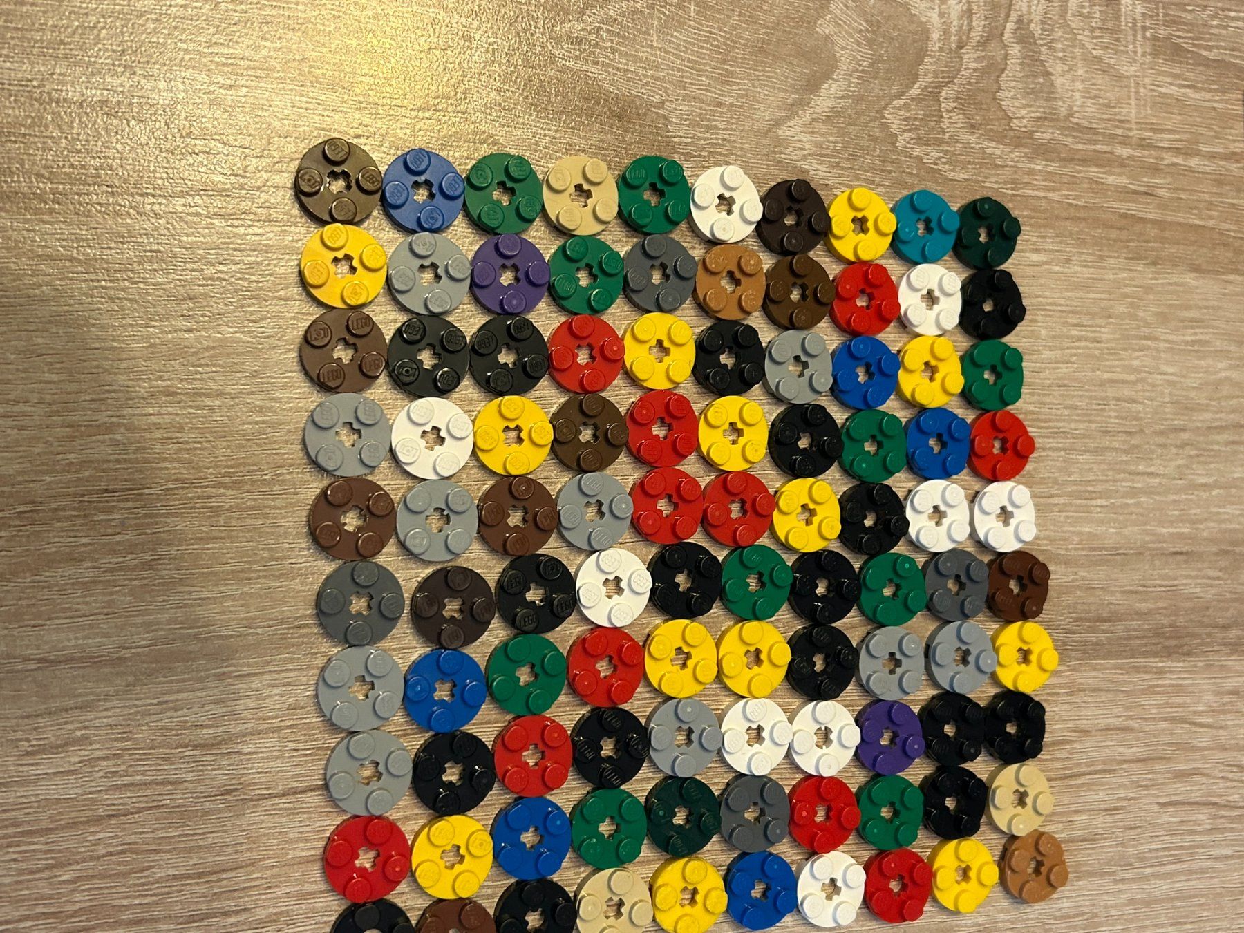 Lego Giocattoli: 100 dünne Lego Technik Grundbausteine – Usato da Volketswil venduto da Daniel68ernst 1
