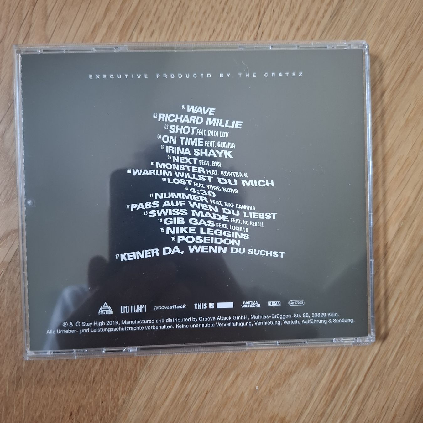 CDs: Ufo361 - Wave Fanbox Grösse L – Gebraucht aus St. Gallen von emi_nfh9 3