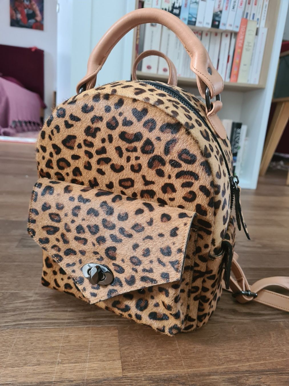 Zaini: Handmade NEW leather backpack leopard print – Nuovo (secondo la descrizione) da Zürich venduto da monadiederich