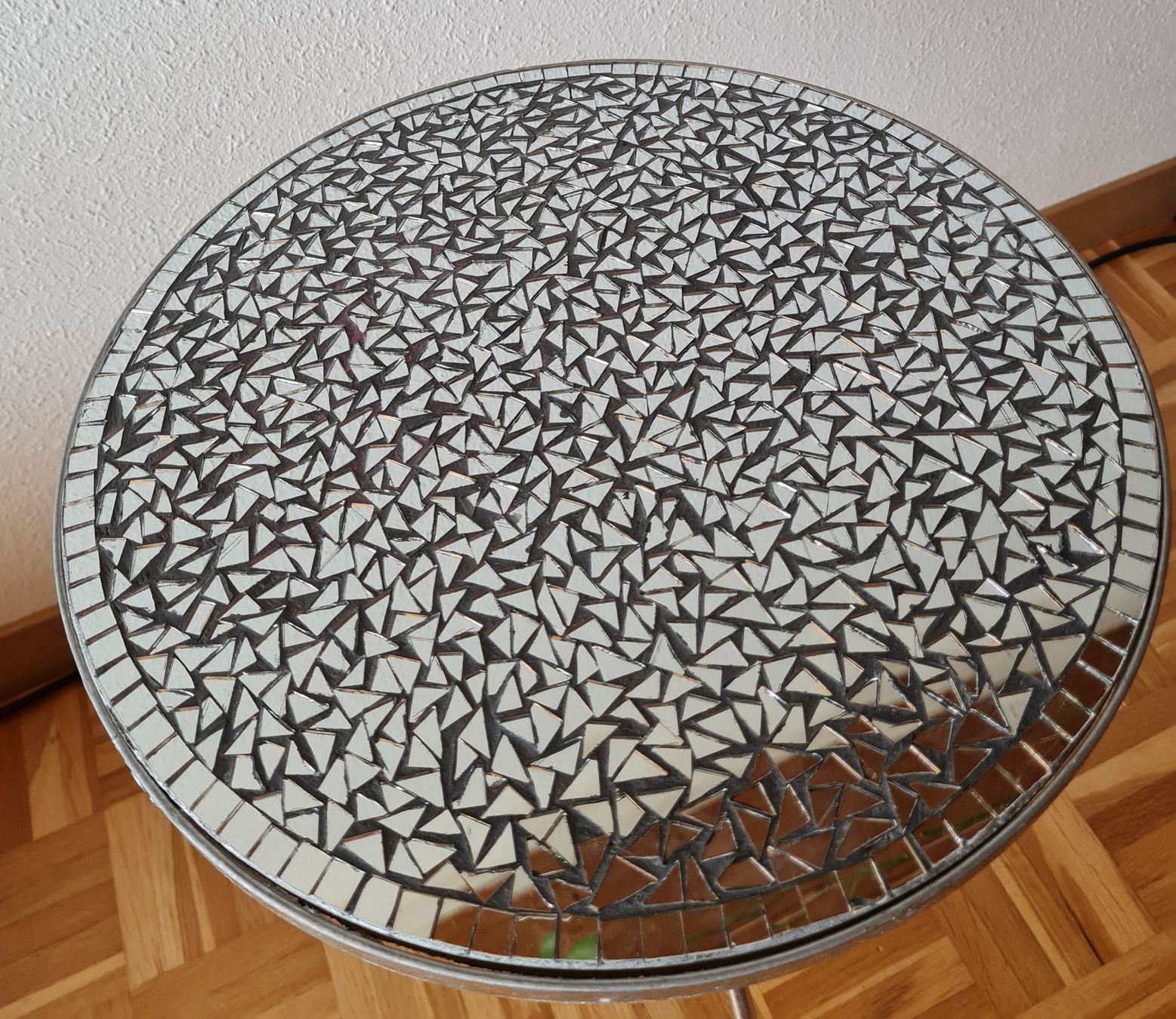 Kare Tavoli: Beistelltisch von KARE Design – Usato da Maur venduto da Tashi010 3