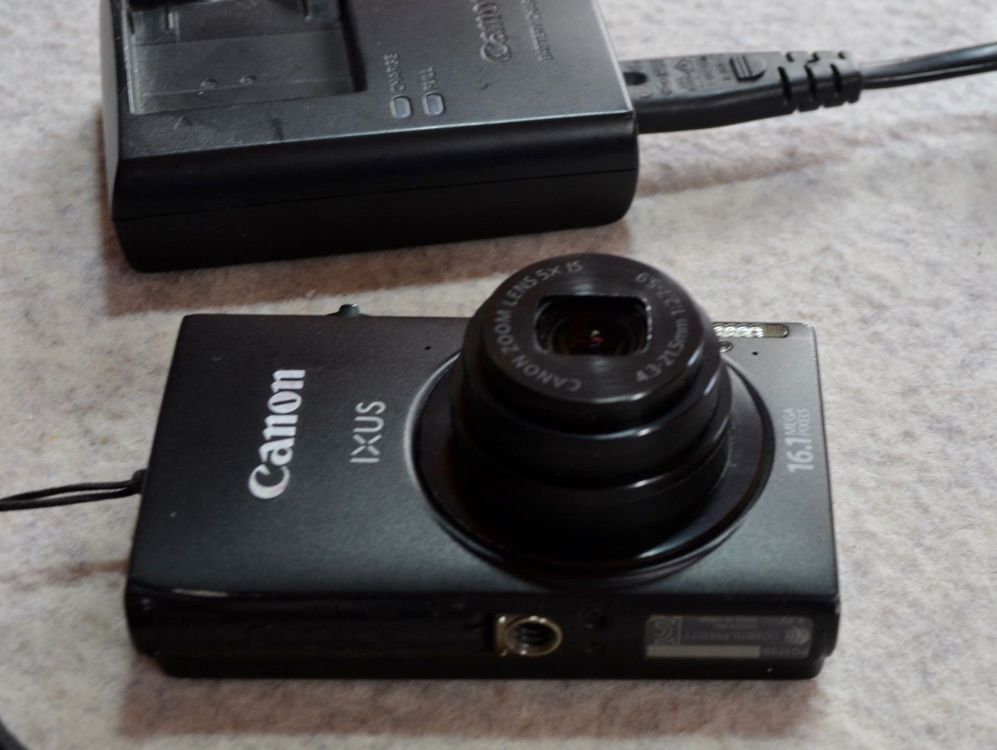 vhbw caricatore compatibile con Canon Digital Ixus 960 IS, 970 IS, 980 IS, 990 IS, i Zoom, i7, Wireless camera - Stazione di carica, spia di carica, 4,2 V