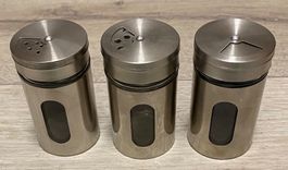 3 Gewürzdosen Metall / Glas zu einem Preis