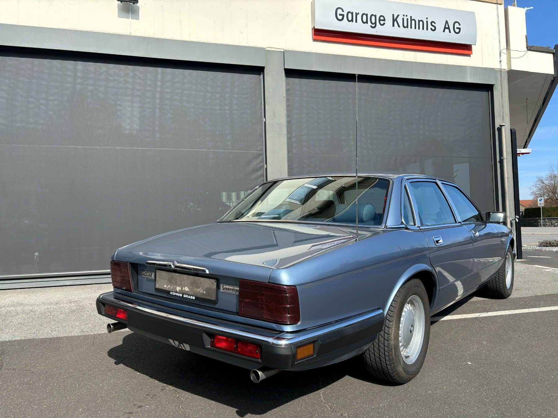 Jaguar Autos: JAGUAR XJ40 Sovereign 3.6 – Gebraucht aus Grabs von paula678 2