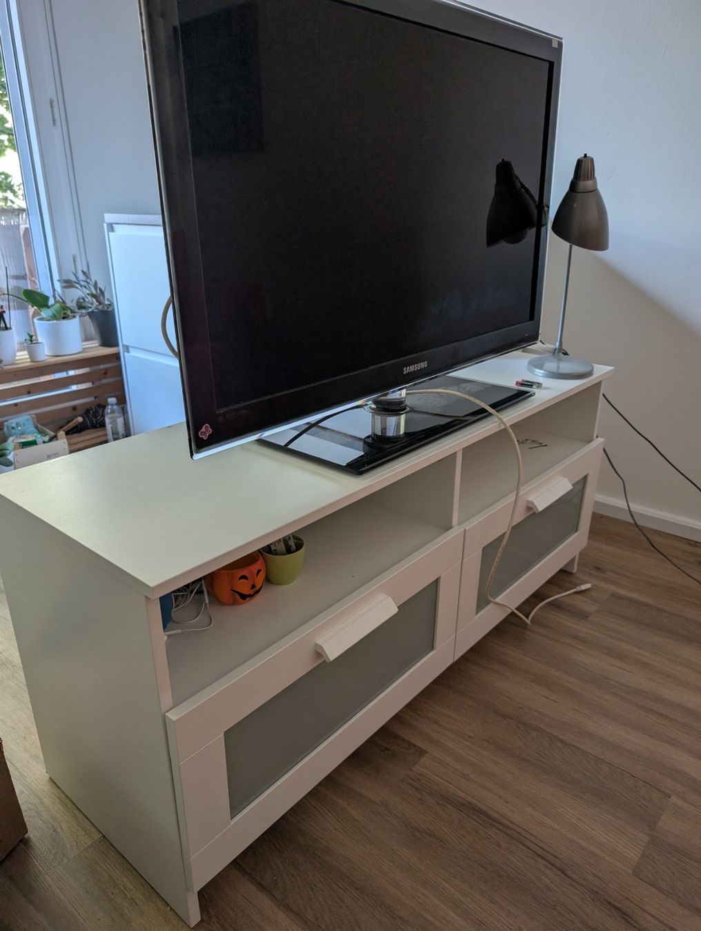 Mobili TV: TV-Tisch weiss – Usato da Zürich venduto da ele_9hq9