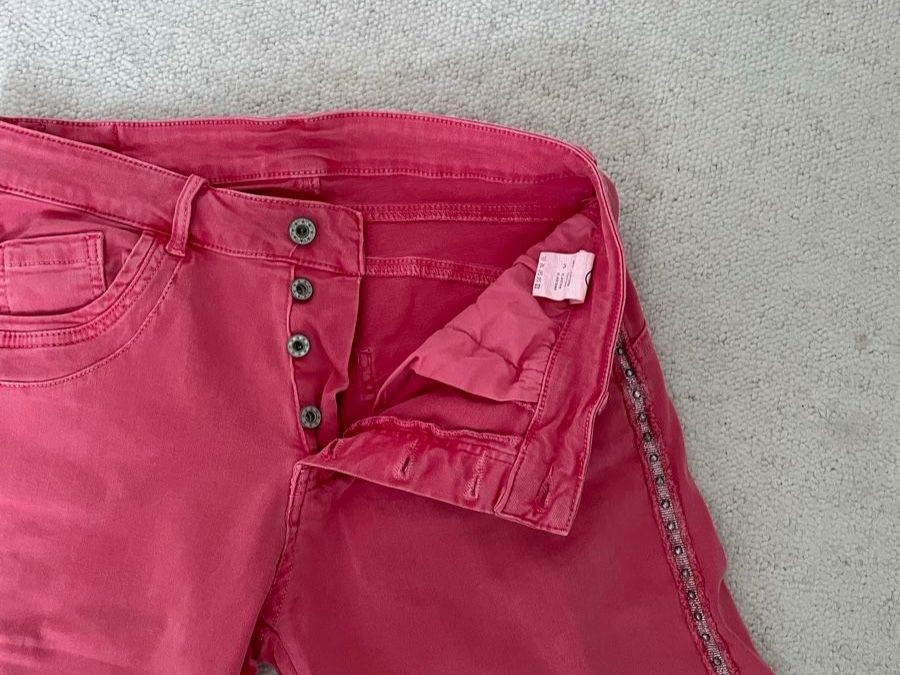 Pantaloni: Bermuda Italy 40 washed Superstretch – Usato da Zürich venduto da Pamuk04 2