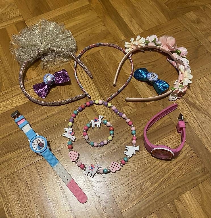Disney Giocattoli: Lot 5 sacs petite fille et petits cadeaux offerts – Usato da Lausanne venduto da loi_8msc 2
