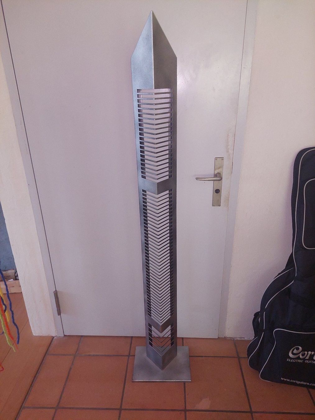 Racks & Cavalletti: DC Ständer, modern Metall guter Zustand – Usato da Bäretswil venduto da Leiset