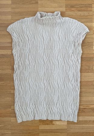 Elegantes, ärmelloses Stricktop in Beige, Grösse M