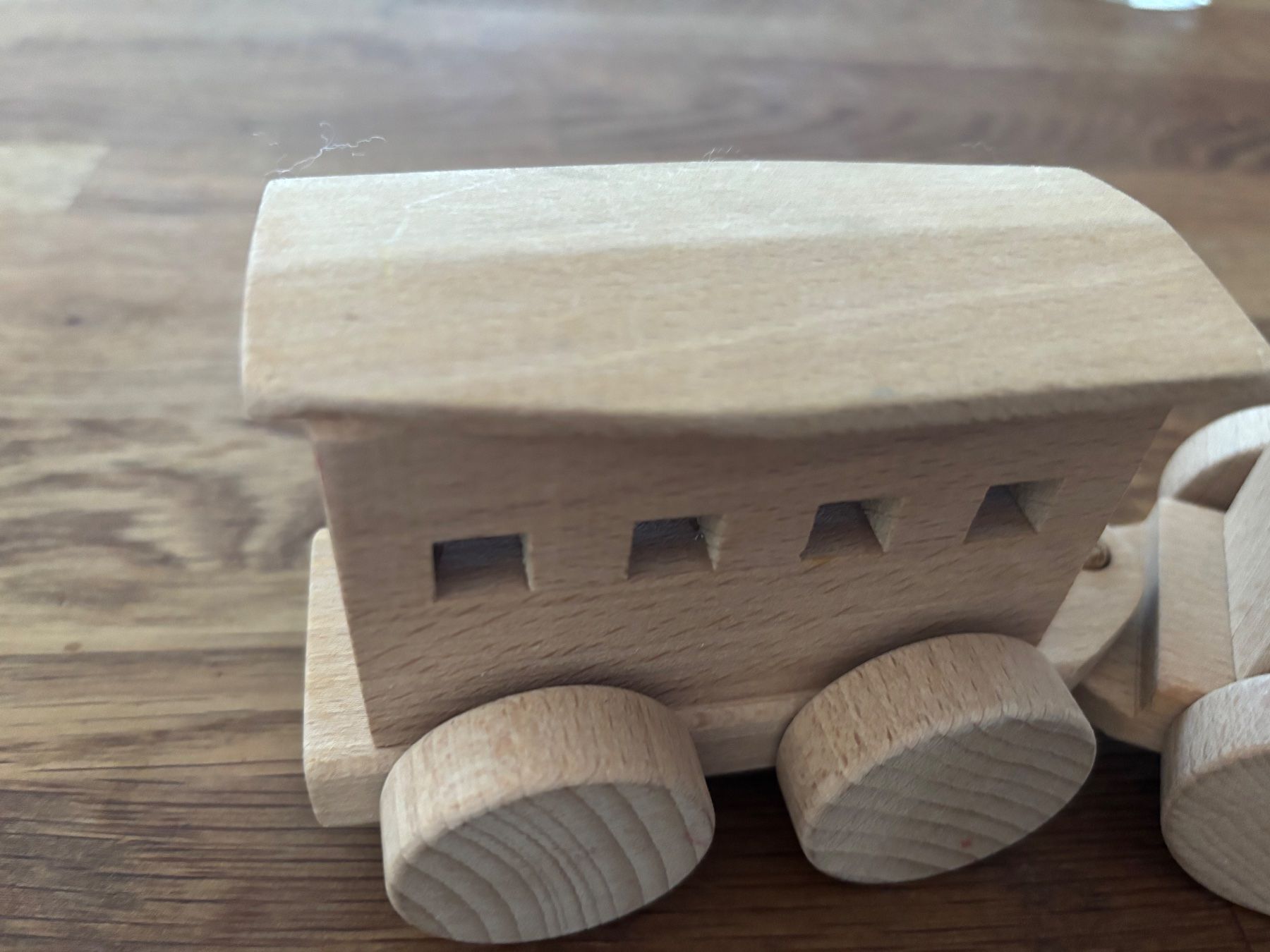 Giocattoli: Holzzug mit Waggon – Usato da Bülach venduto da bjoernbenny 6