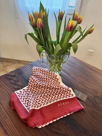Foulard Gucci stampa cavalli seta