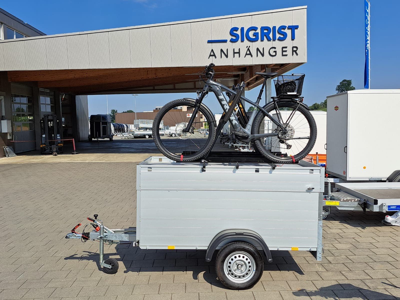Portapacchi: Fahrradträger E-Bike - Kinderfahrrad – Nuovo e nell'imballaggio originale da Ruswil venduto da sigrist6017