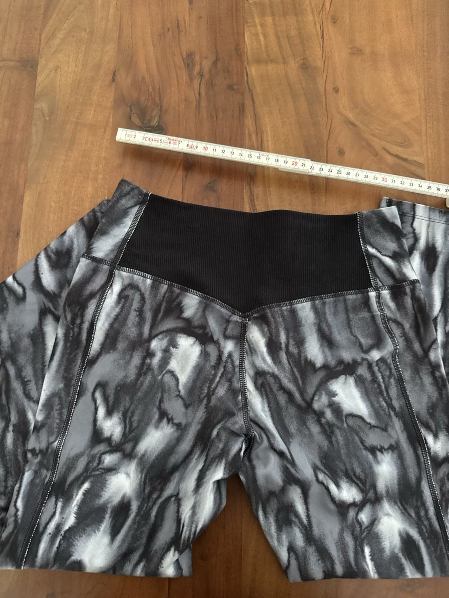Nike Leggings: Nike Leggings Grösse S – Neu (gemäss Beschreibung) aus Allschwil von ana_87pj 2