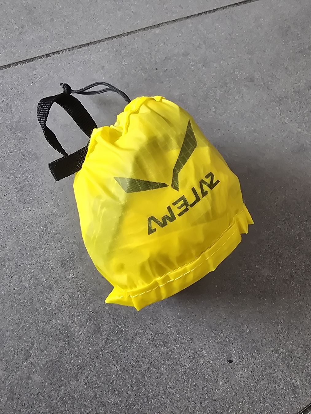 Zaini: sac à dos pliable ultra léger – Usato da Bulle venduto da jul_knn6 2