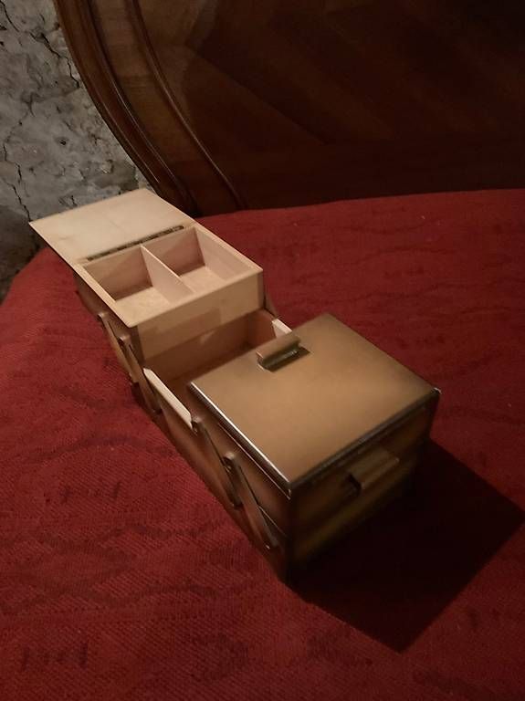 Altro in Bricolage: Boîte à couture vintage – Usato da Correvon venduto da HelloBello71 2