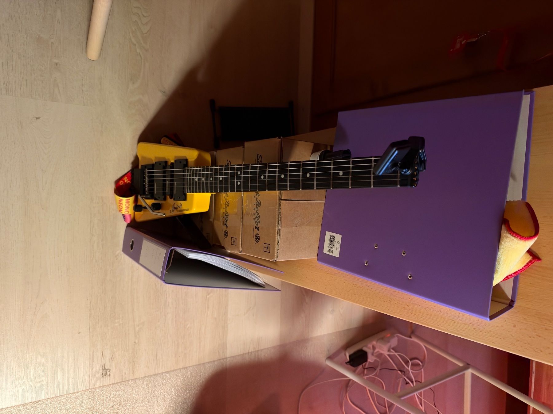 Strumenti musicali: Gitarrensammlung – Usato da Safenwil venduto da gguaresi 2