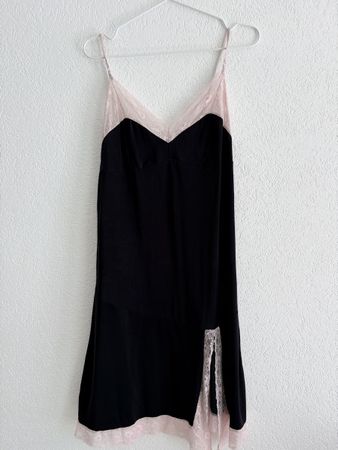 Nuisette Jacob noir et rose avec dentelle taille L/G