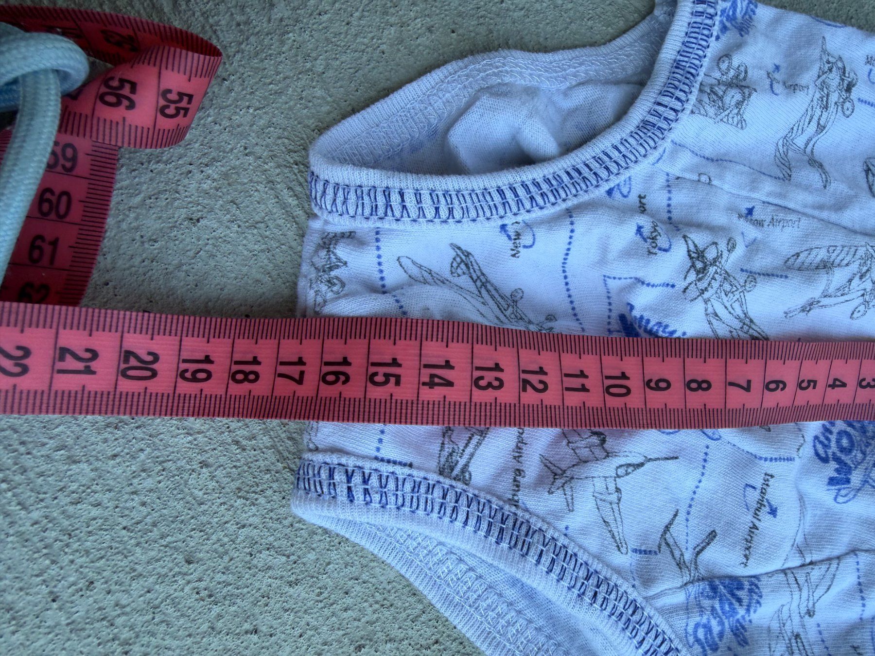 Sous-vêtements: Kinder Unterhose mit Flugzeugen – D'occasion à Riehen par ann_76jw 2