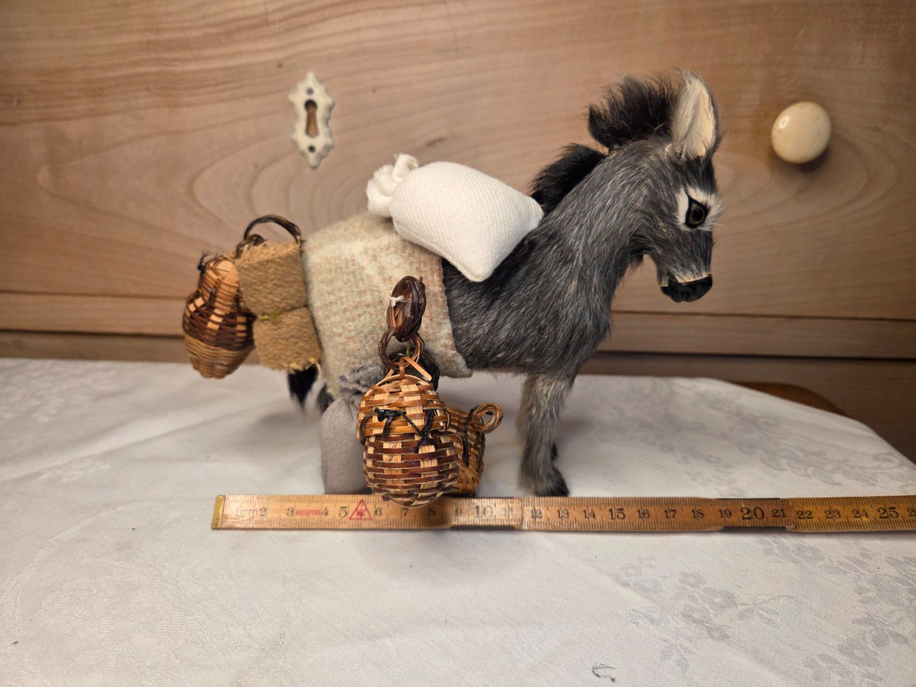 Tutte le decorazioni: Krippenfigurenset, Jesuskind und Esel – Usato da Muotathal venduto da sch_h6cz 2