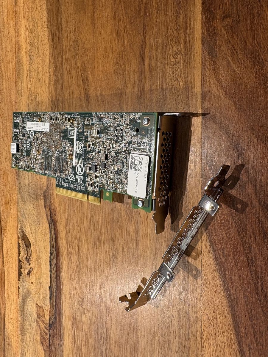 Server: E208i-P SR Gen 10 Controller in OBP – Neu (gemäss Beschreibung) aus Würenlos von Ratanga-Junction 2