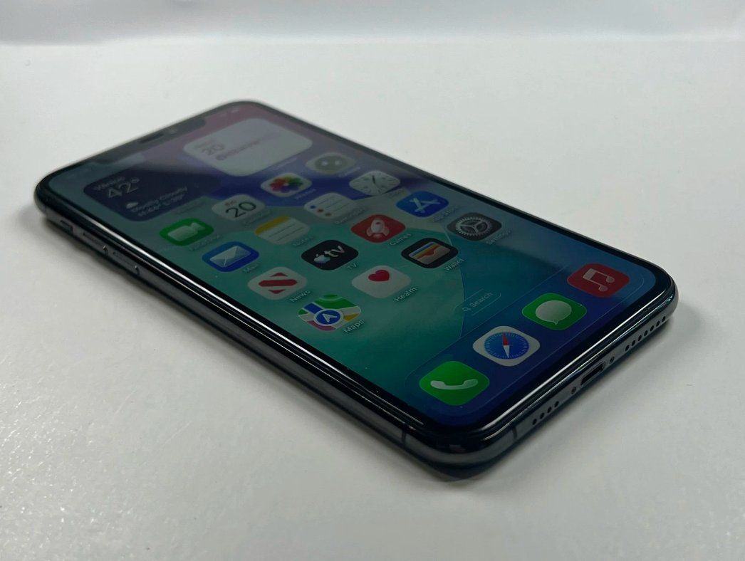 Apple Telefoni cellulari / Smartphones: iPhone 11 Pro (512GB) Akku 93% – Usato da Luzern venduto da Waince786 1