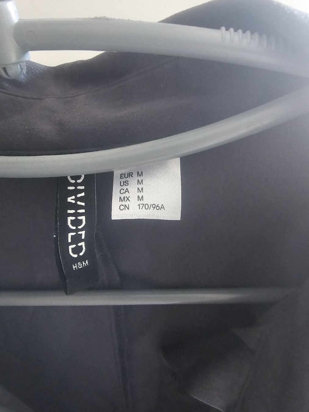 H&M Camicette: Chemisier H&M noir satiné, taille M – Nuovo (secondo la descrizione) da Sornetan venduto da T.a333 1