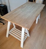 IKEA-Holztisch mit weissen Füssen L 155cm B 74.5cm H 74cm