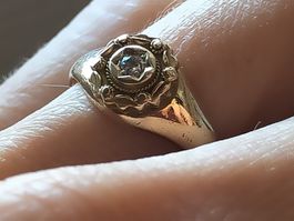 Goldring mit Diamant aus viktorianischer Zeit (15 CT) J1/2