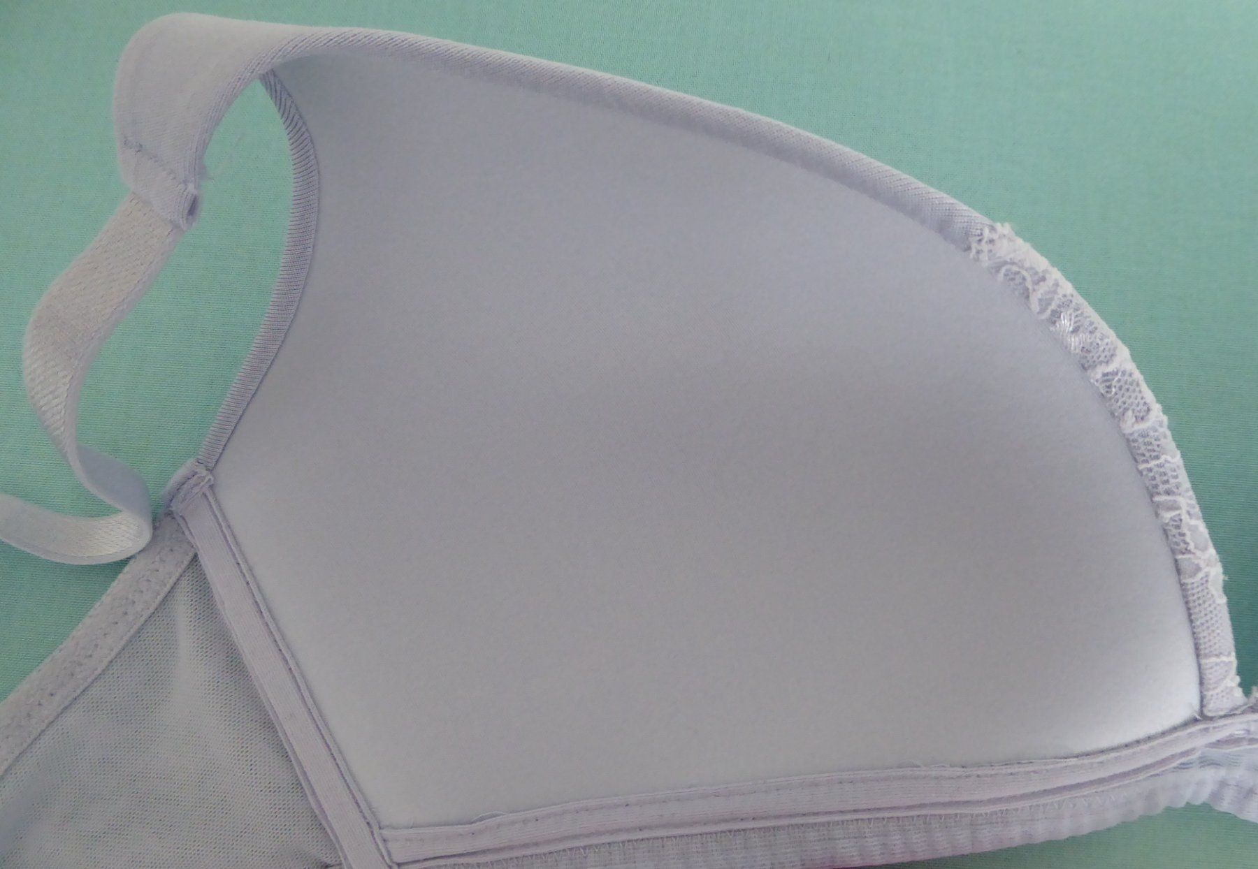 Calida Altra biancheria intima: 2 BH Büstenhalter Calida Grösse EU 80C – Nuovo (secondo la descrizione) da Entlebuch venduto da roma6370 4