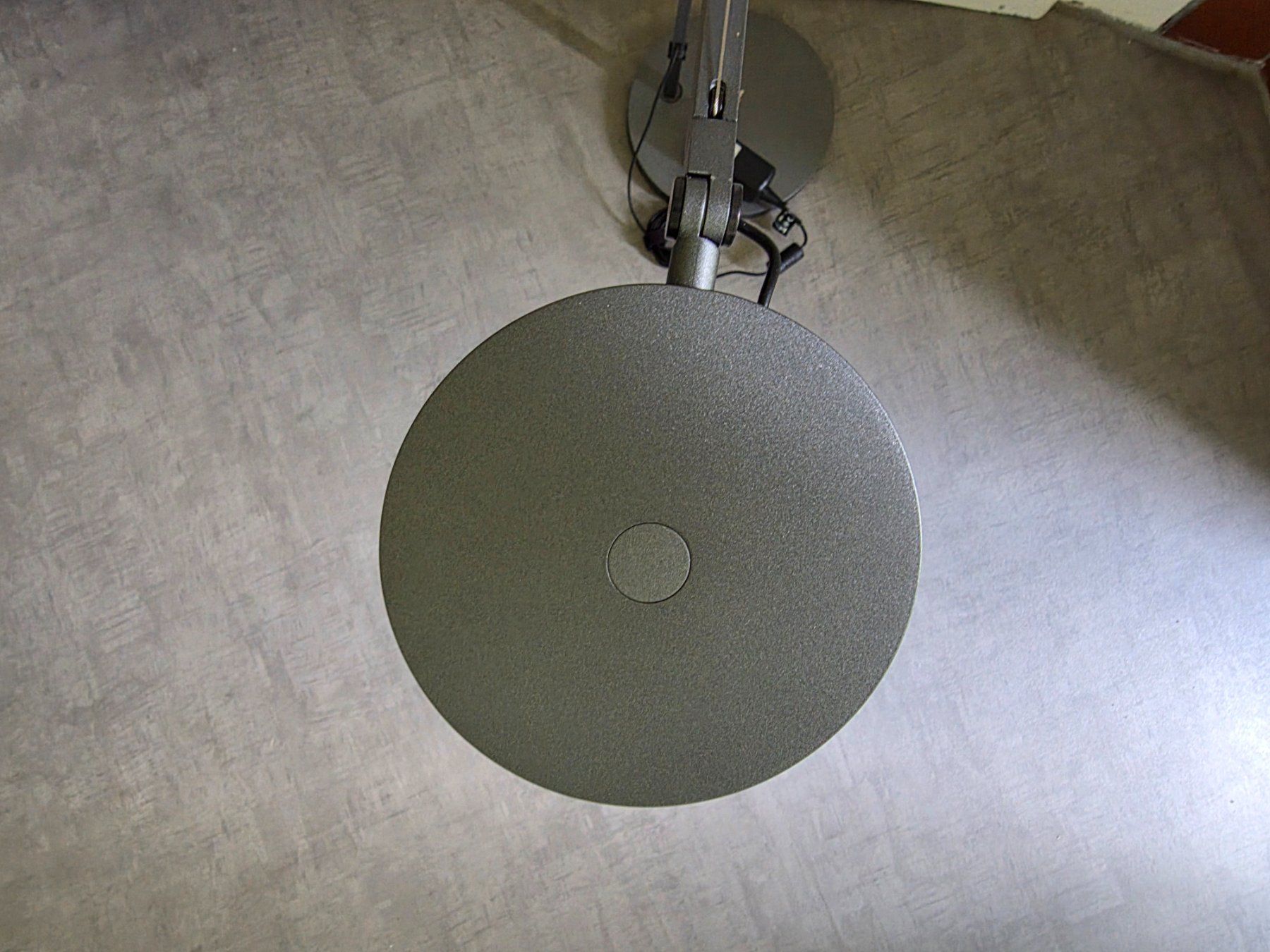 Artemide Lampade: Artemide Demetra LED Tischleuchte grau – Usato da Zürich venduto da mar_eis667 3