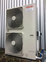 Split Klimagerät Toshiba Innen- und Ausseneinheit / Mining