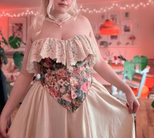 Lacemade Flower & Banquet Corset