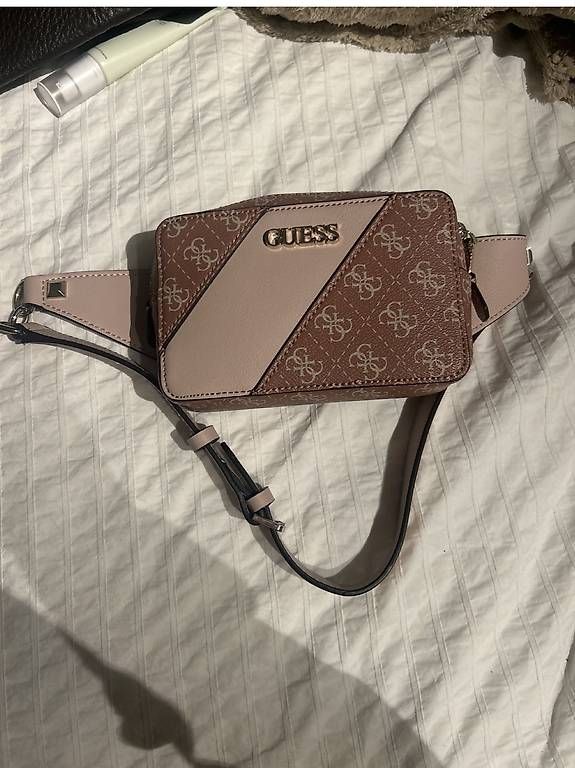 Guess Borse da donna: Guesstasche – Nuovo (secondo la descrizione) da St. Gallen venduto da jil_jt95