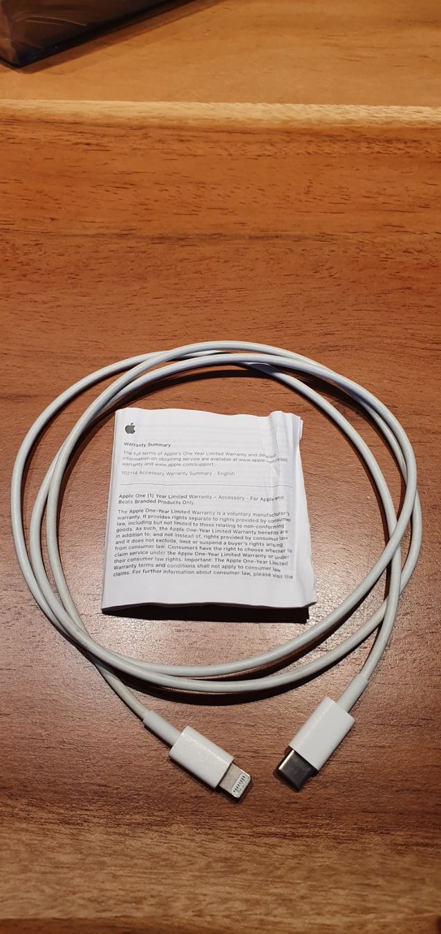 Apple Cavi: Apple Ladekabel original 100 cm. – Usato da Zürich venduto da Leica.C89 2