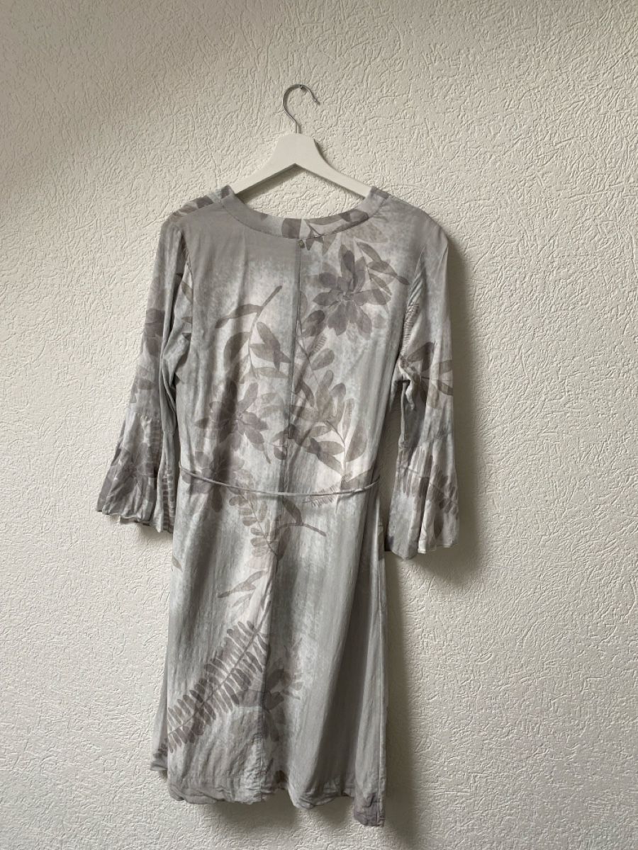 Nile Vestiti: Nile, Kleid mit Unterrock wunderschön! Gr S – Usato da Homberg b. Thun venduto da Homata 4