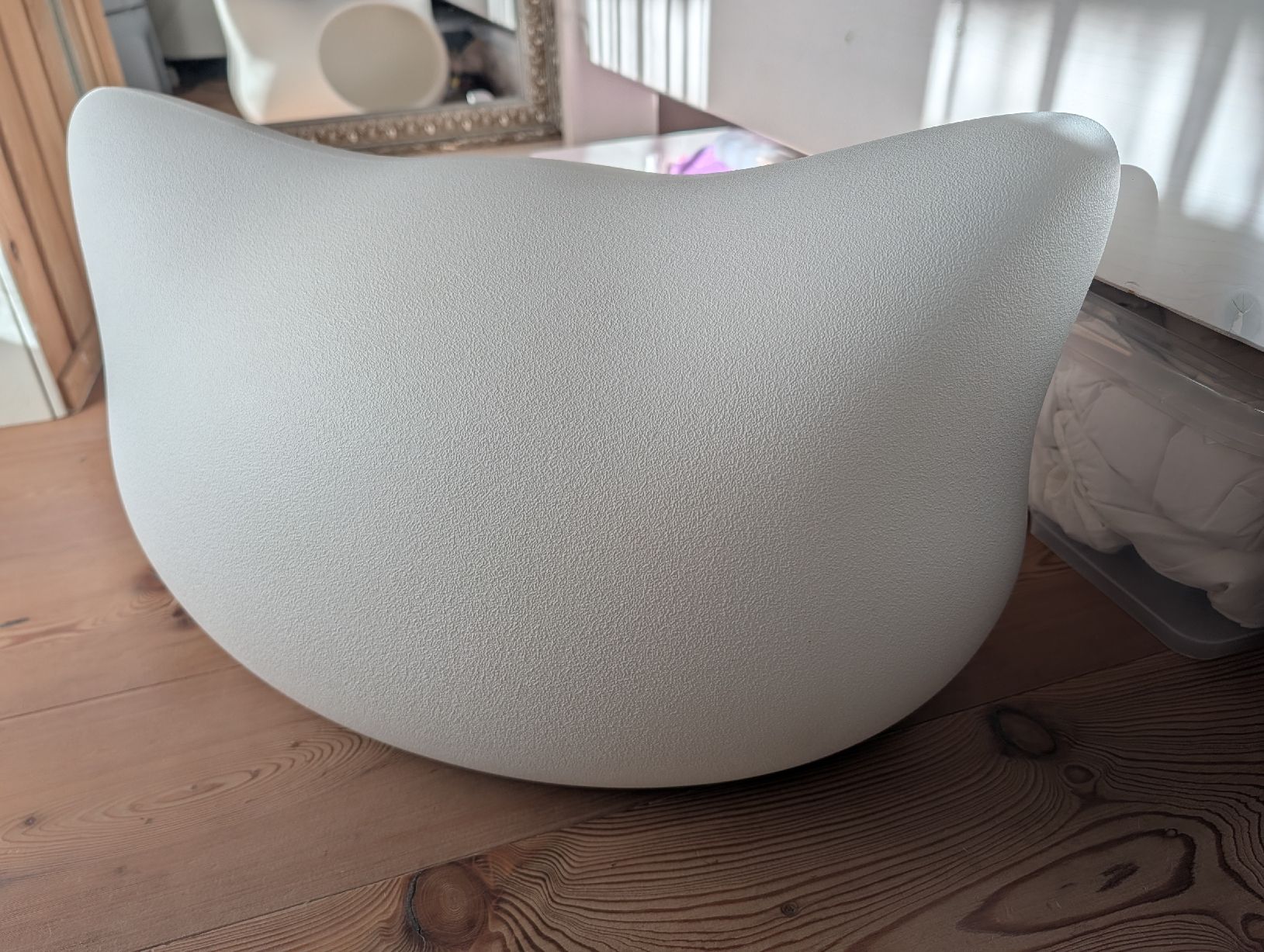 Liege- & Schlafplätze: Whiskas Design Katzenhöhle  – Gebraucht aus Glarus von and_9yjq 1